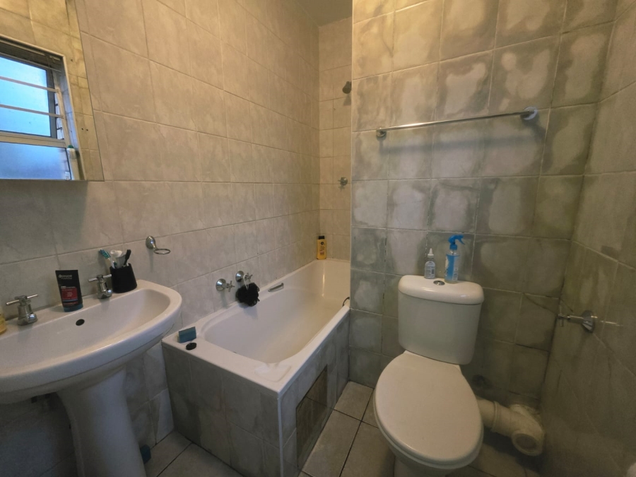 1 Bedroom Property for Sale in Die Bult North West